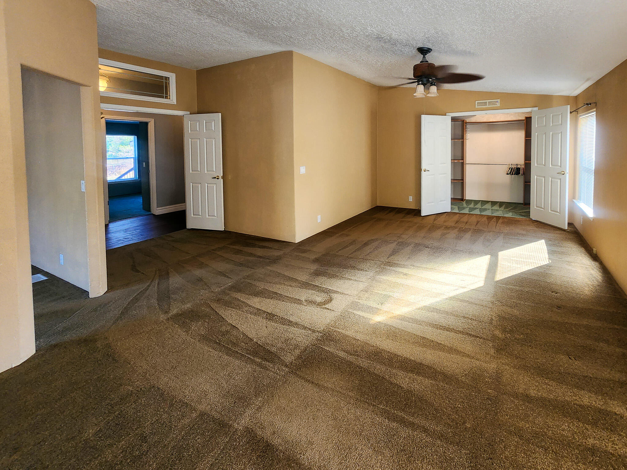 114 Lone Mountain Road