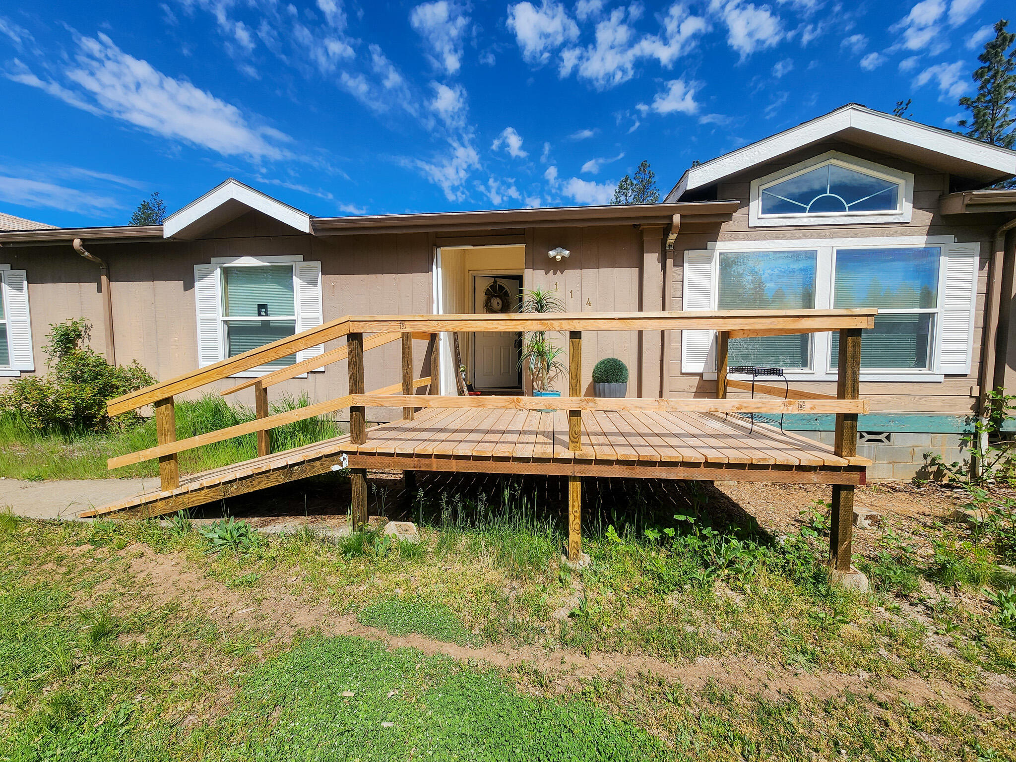 114 Lone Mountain Road