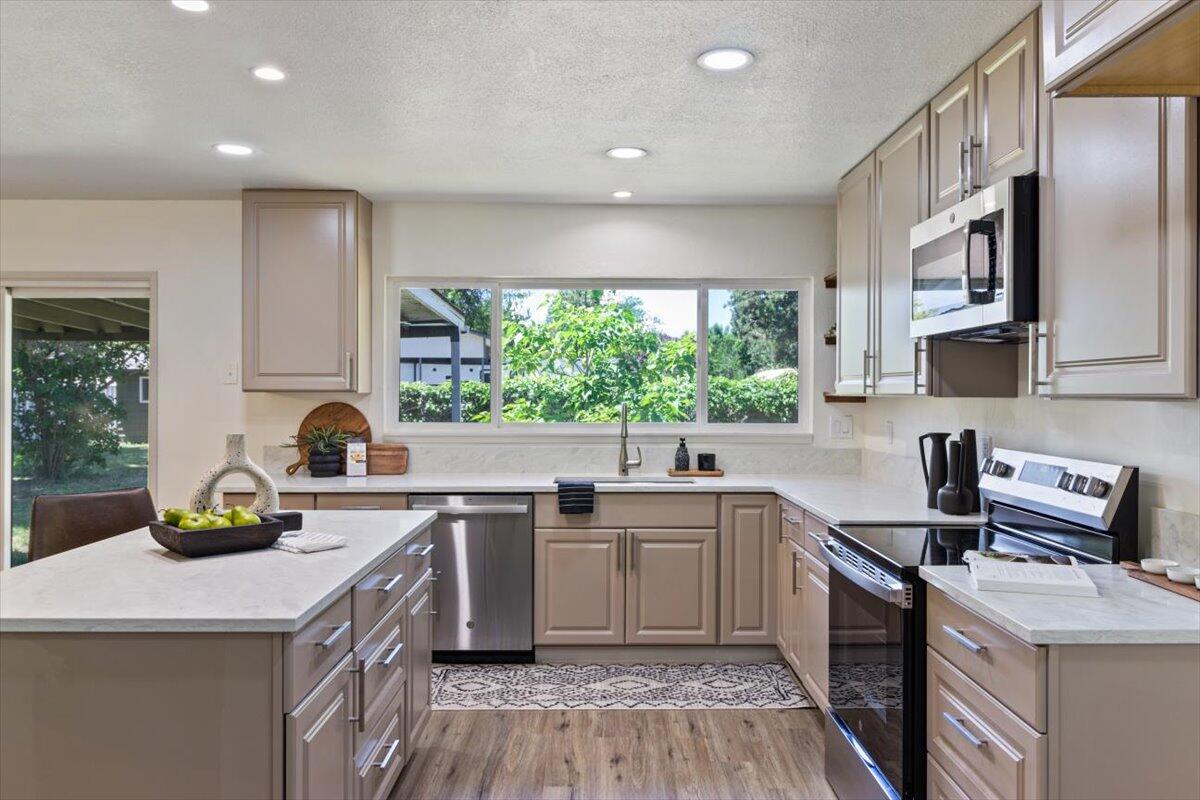 3395 Bursell Road