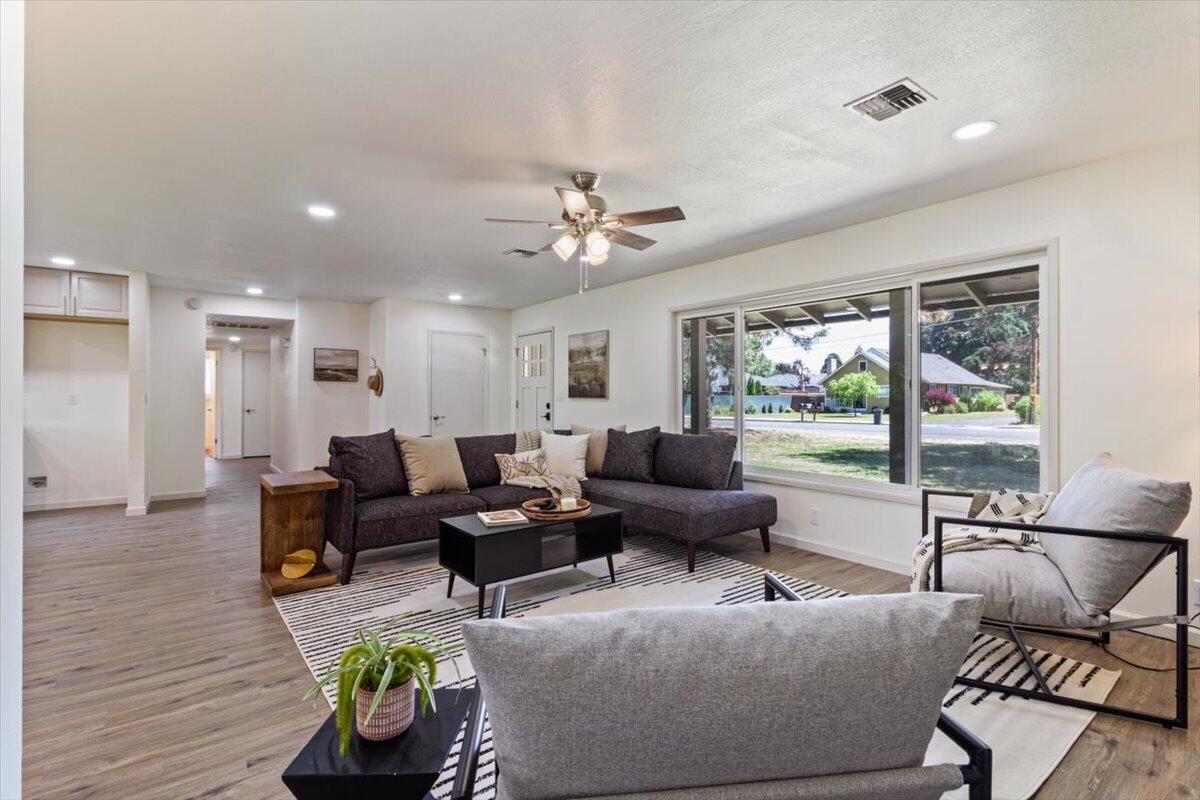 3395 Bursell Road
