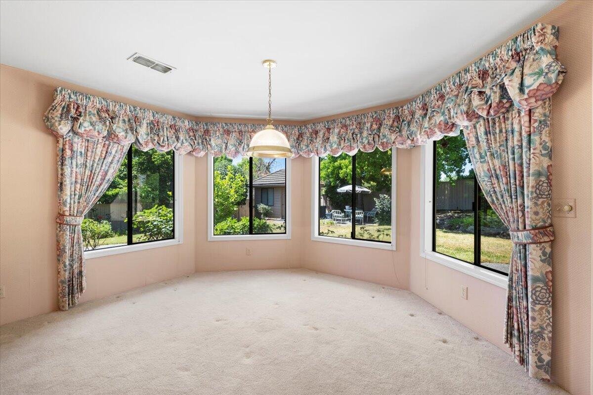 2921 Amblegreen Drive