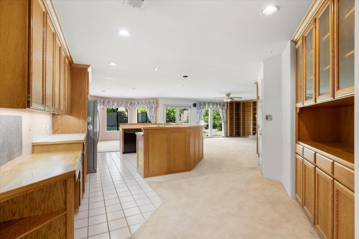 2921 Amblegreen Drive