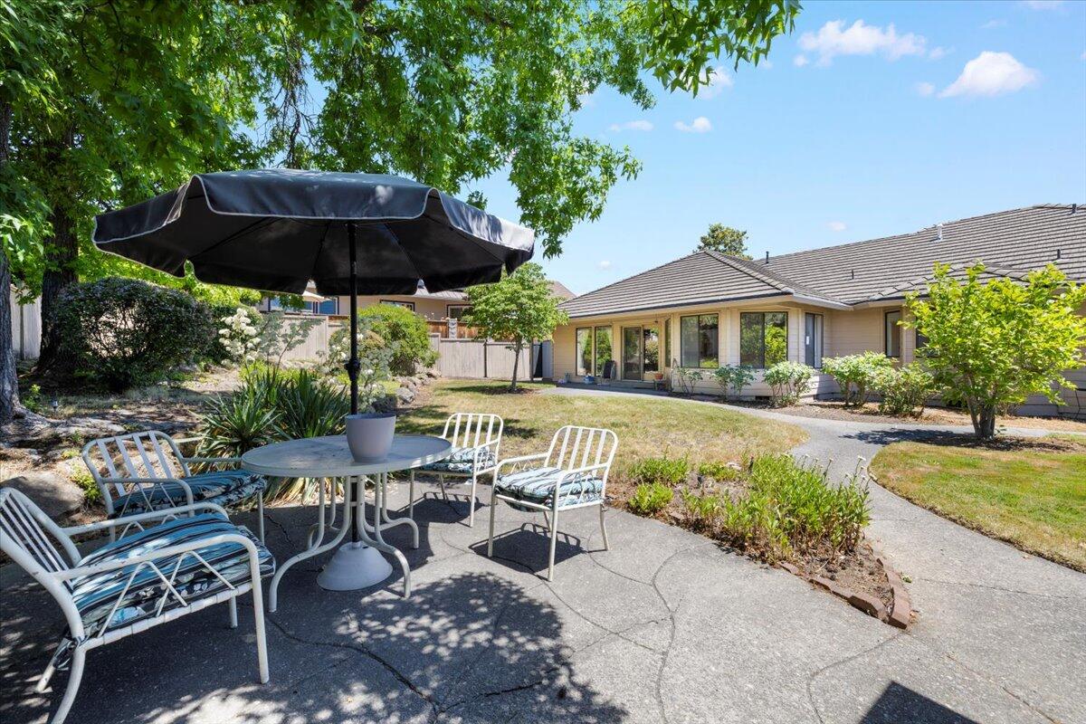 2921 Amblegreen Drive