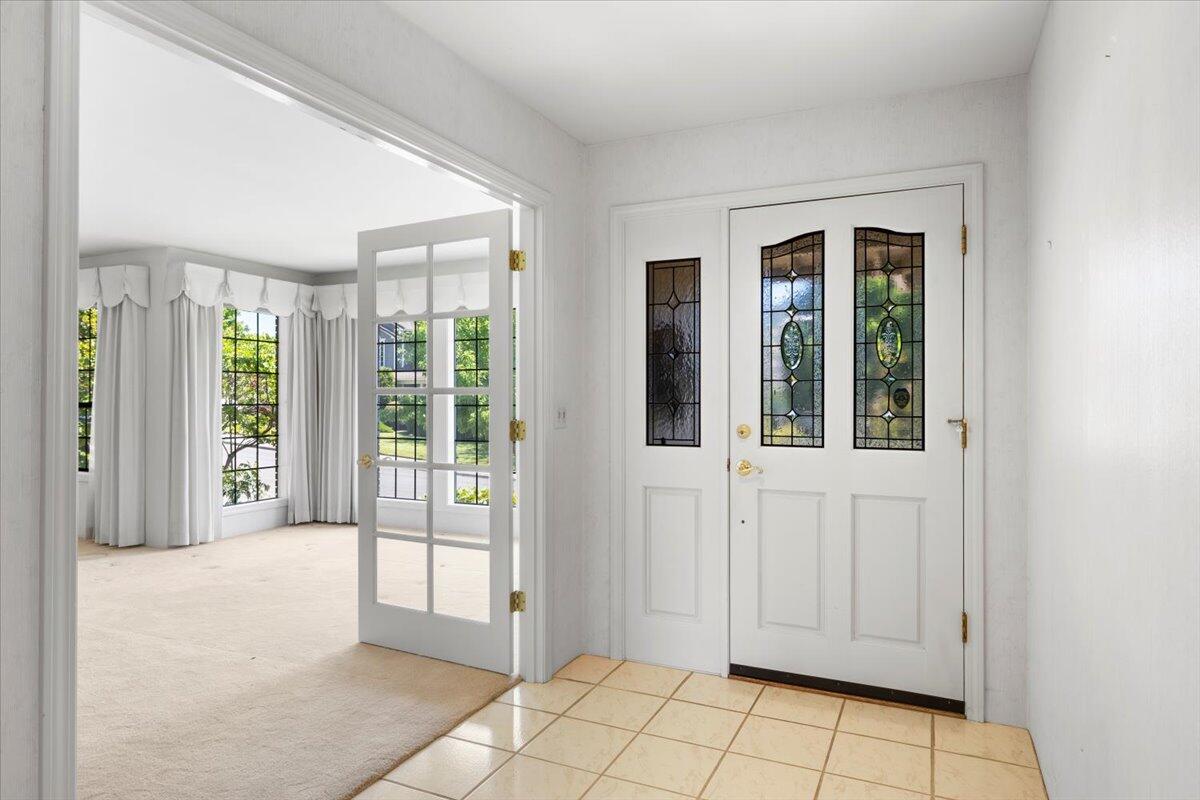 2921 Amblegreen Drive
