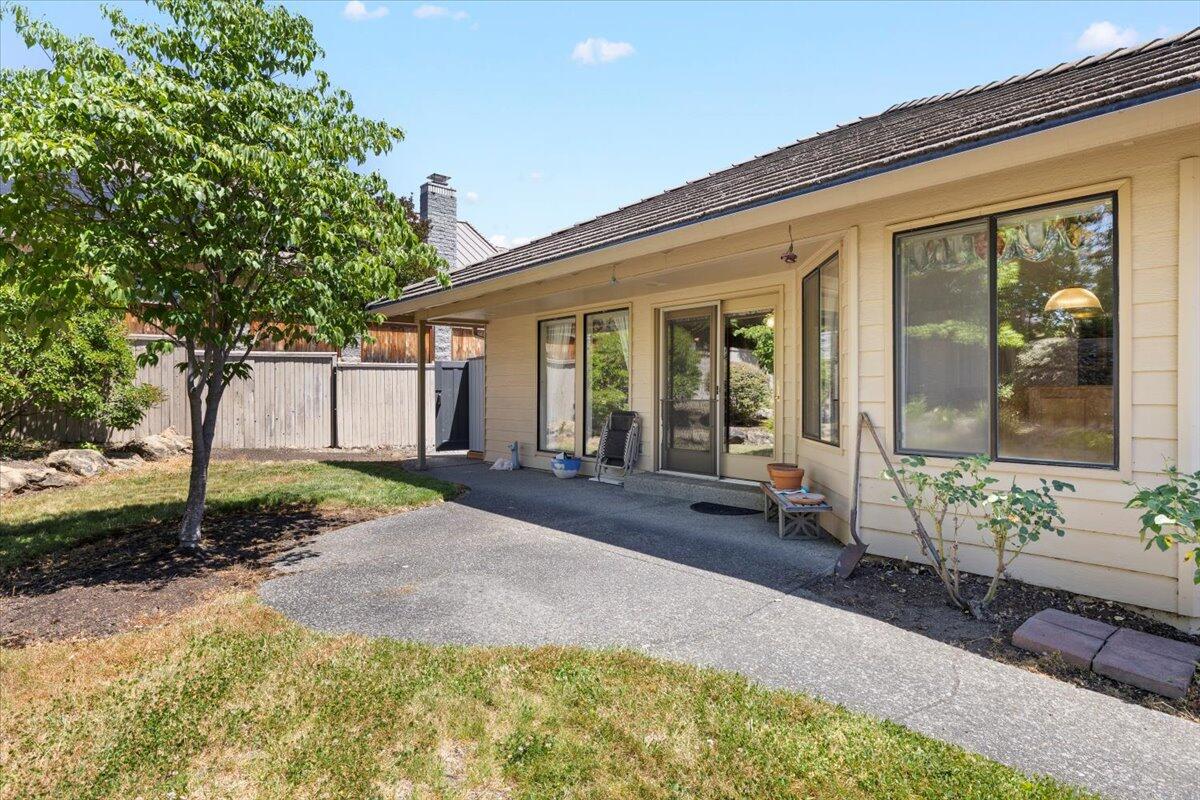 2921 Amblegreen Drive
