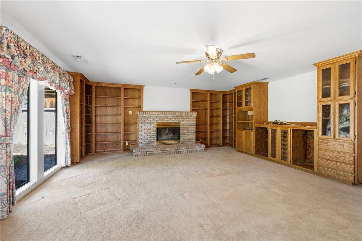 2921 Amblegreen Drive