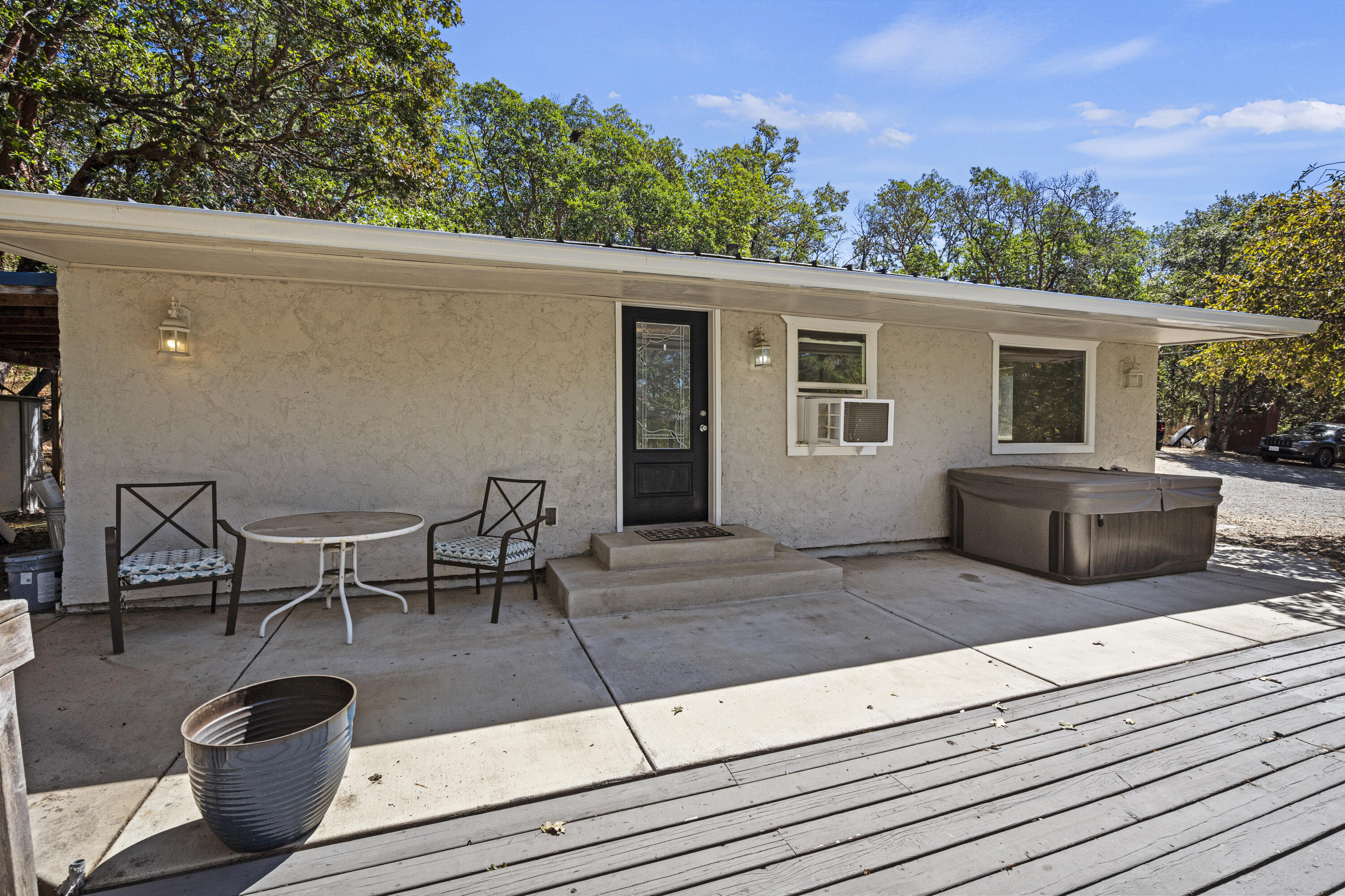 6032 Old Stage Road