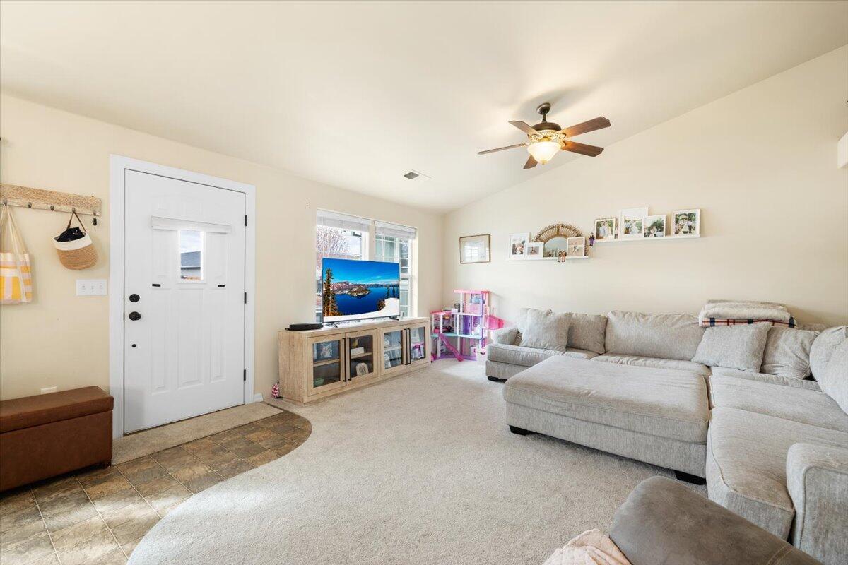 3841 Valley Meadows Drive
