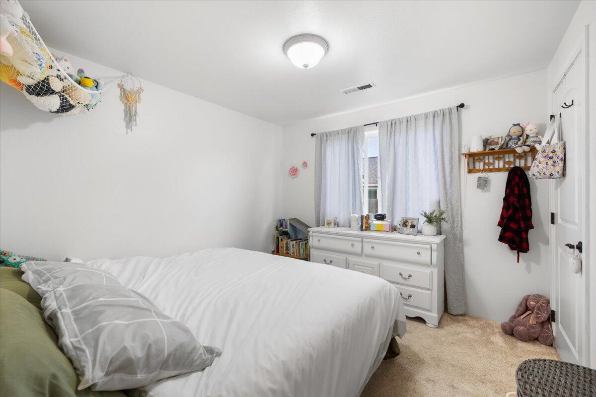 3841 Valley Meadows Drive