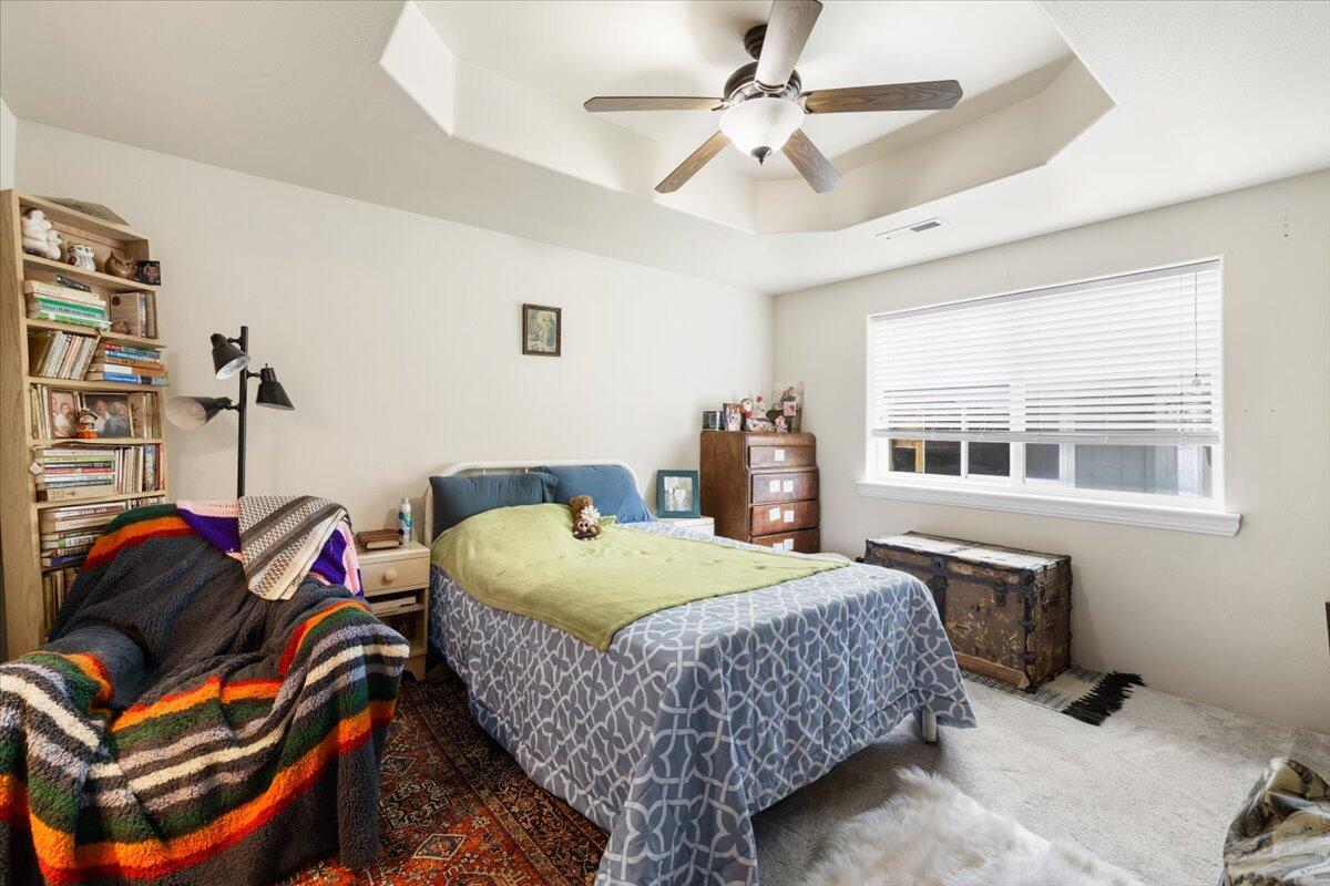 3841 Valley Meadows Drive