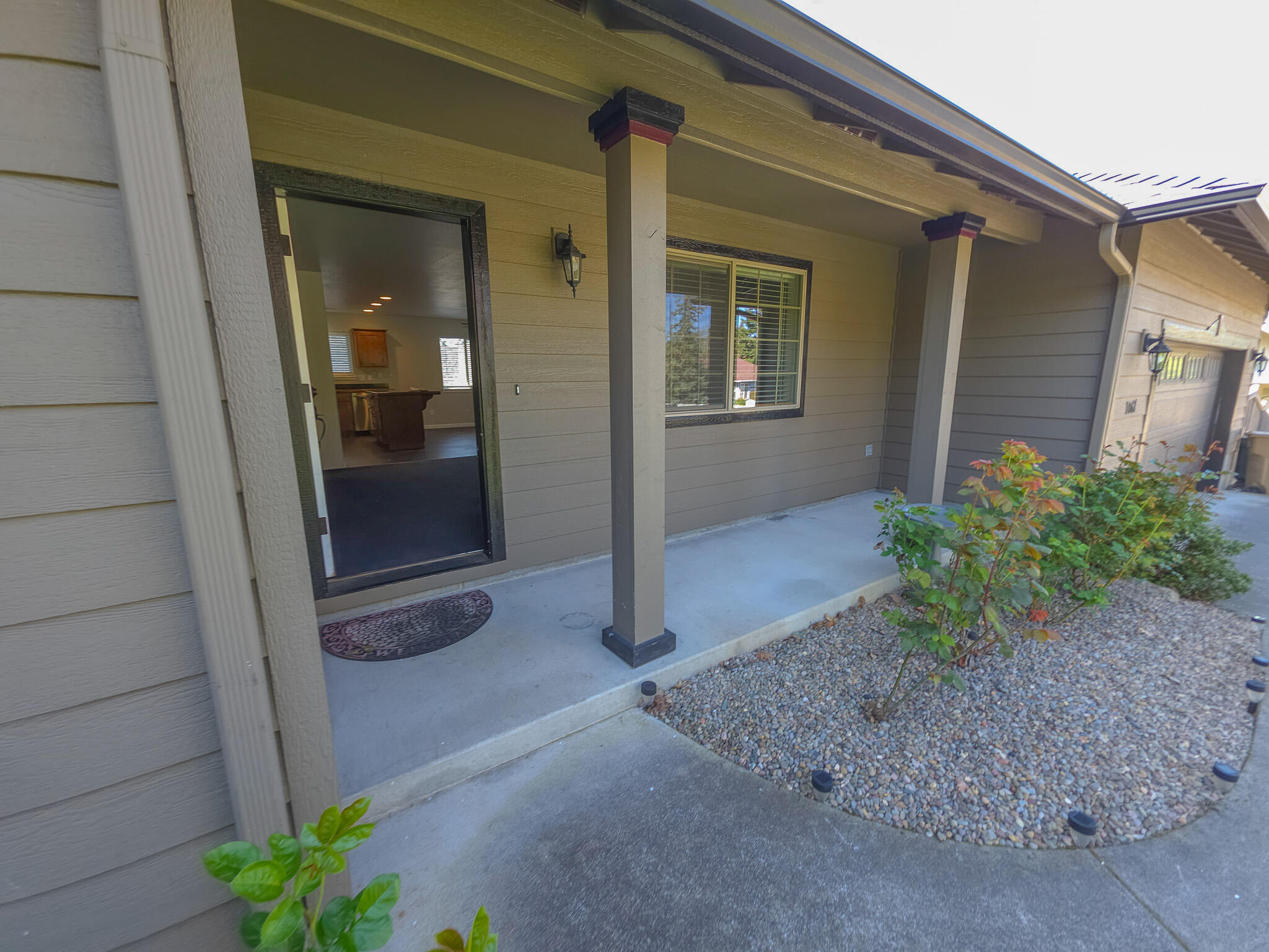 1067 NE Savage Street