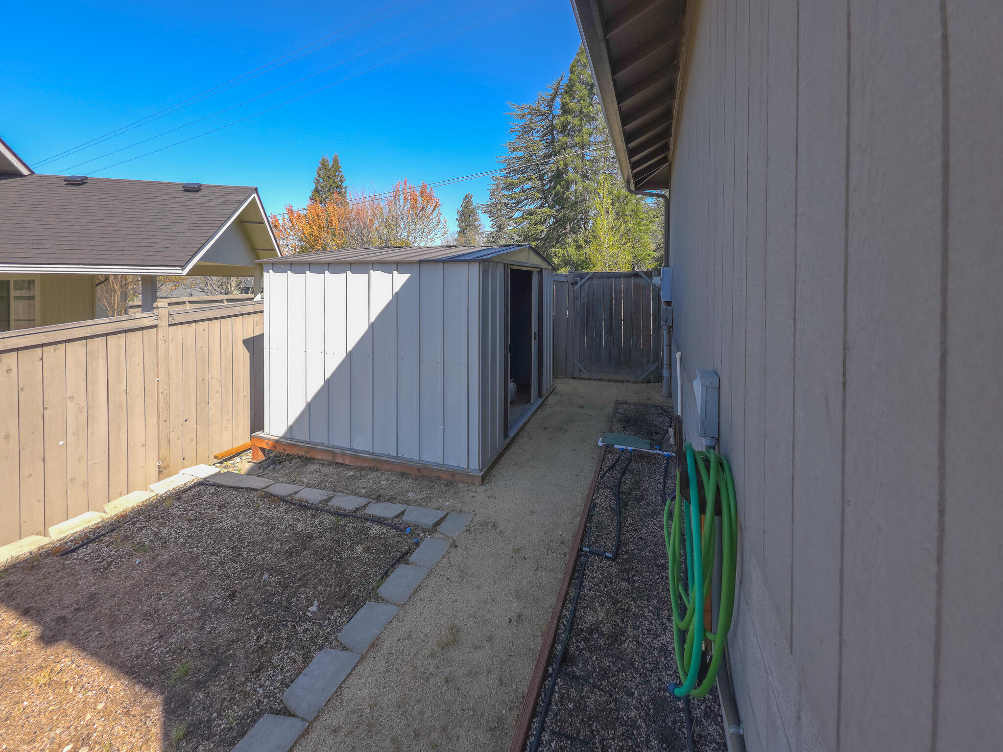 1067 NE Savage Street