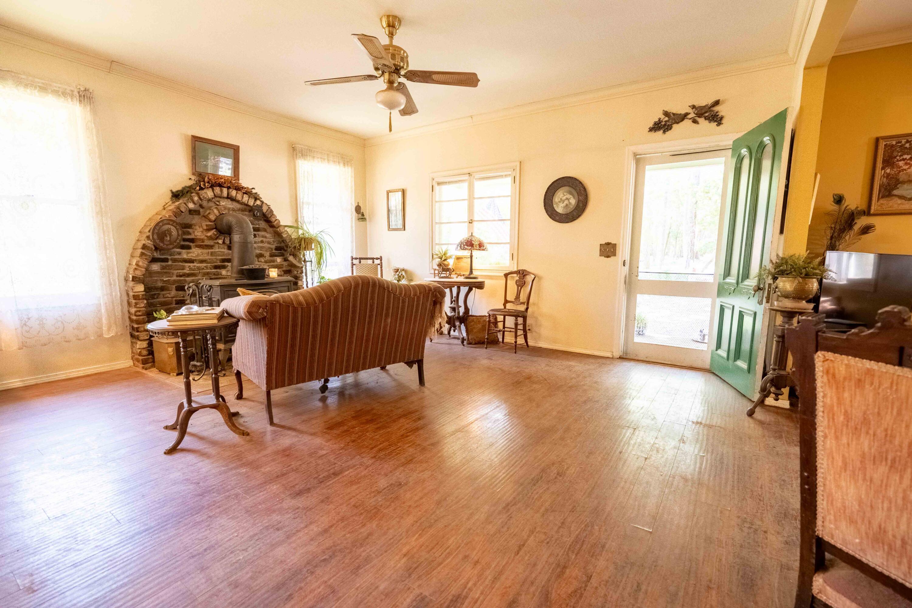 244 Griffin Road