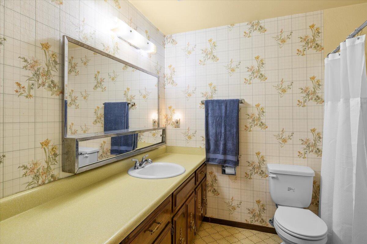 1164 N 5th Street