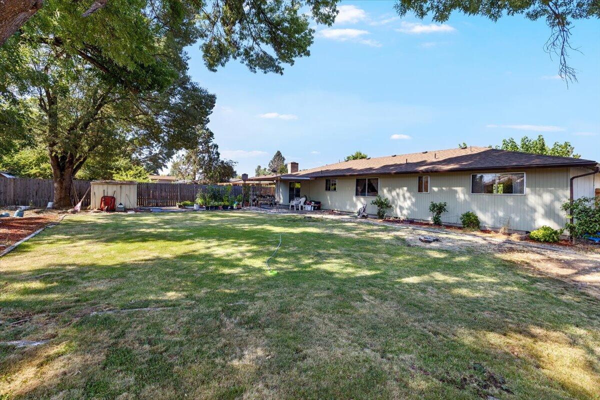 1164 N 5th Street