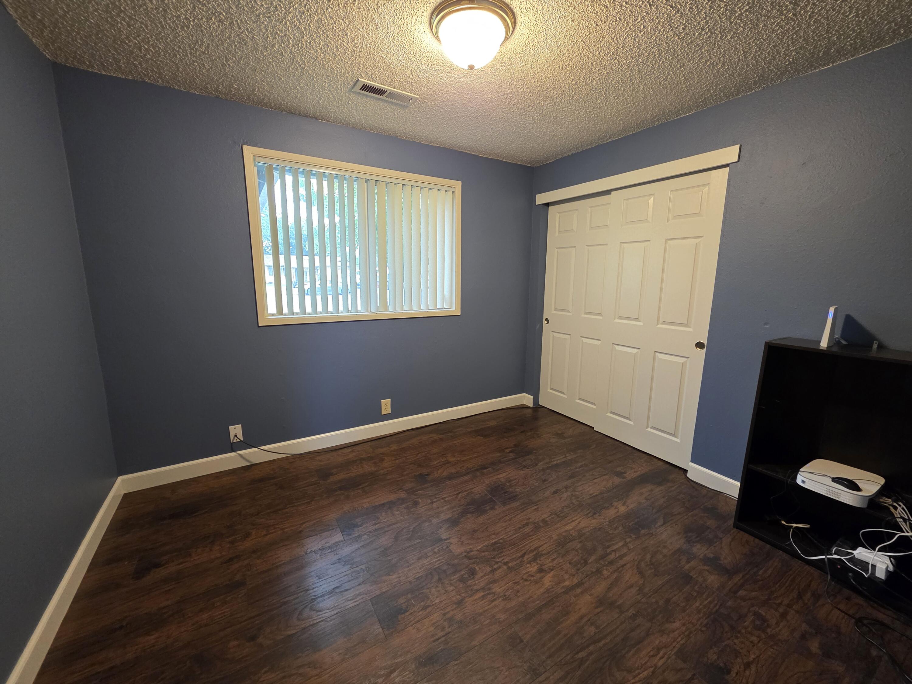 8291 Division Road, White City