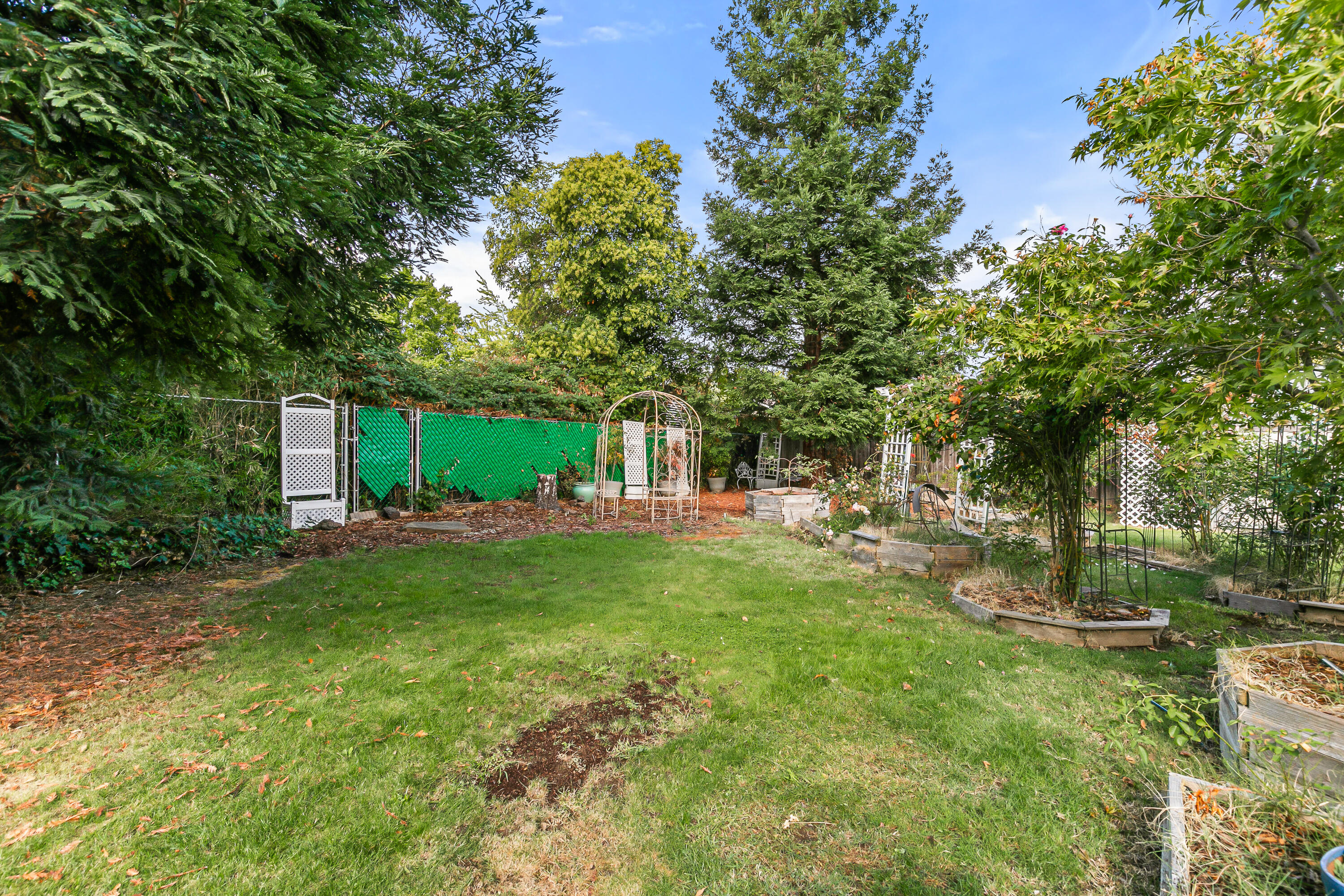 1417 Larkspur Avenue