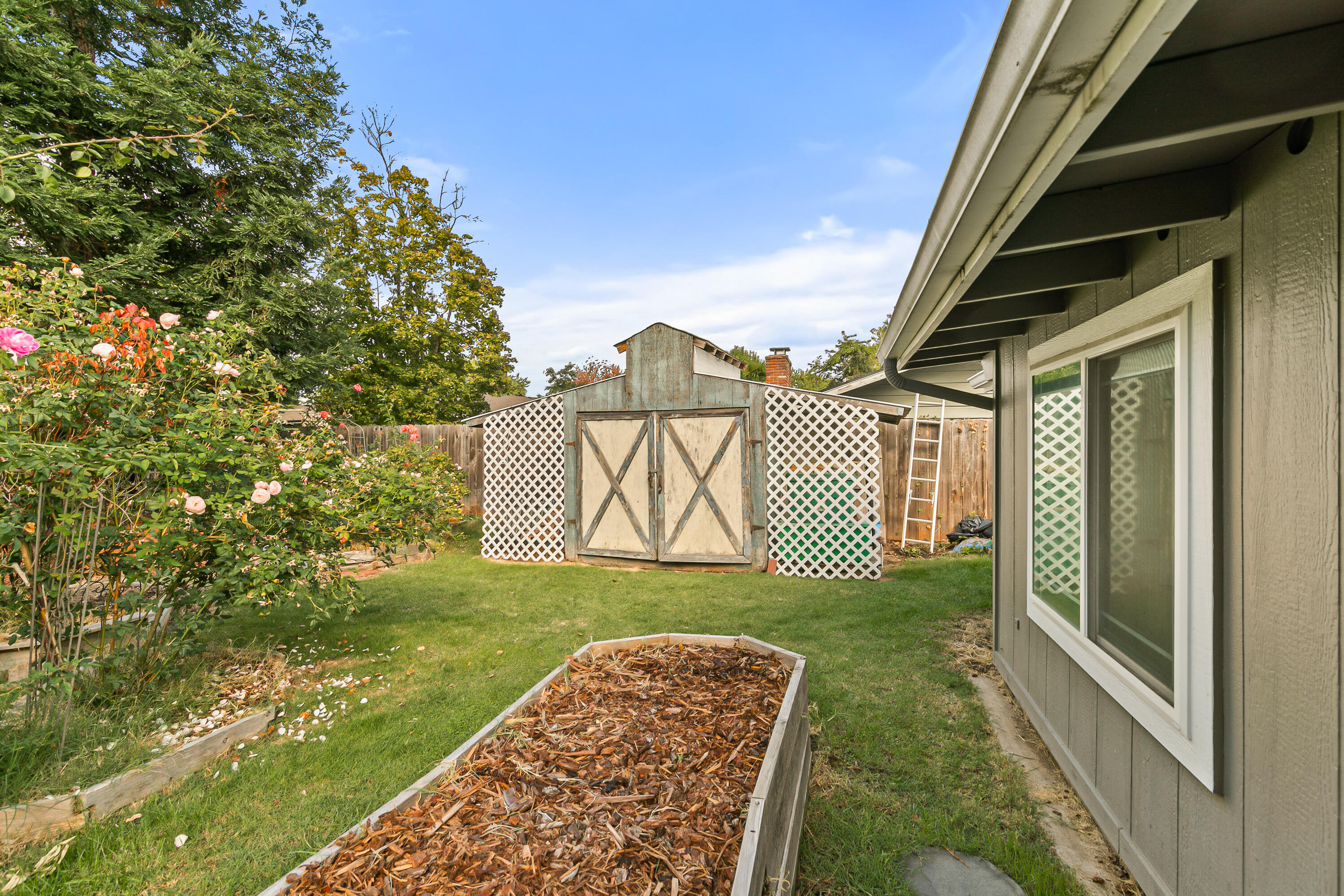 1417 Larkspur Avenue