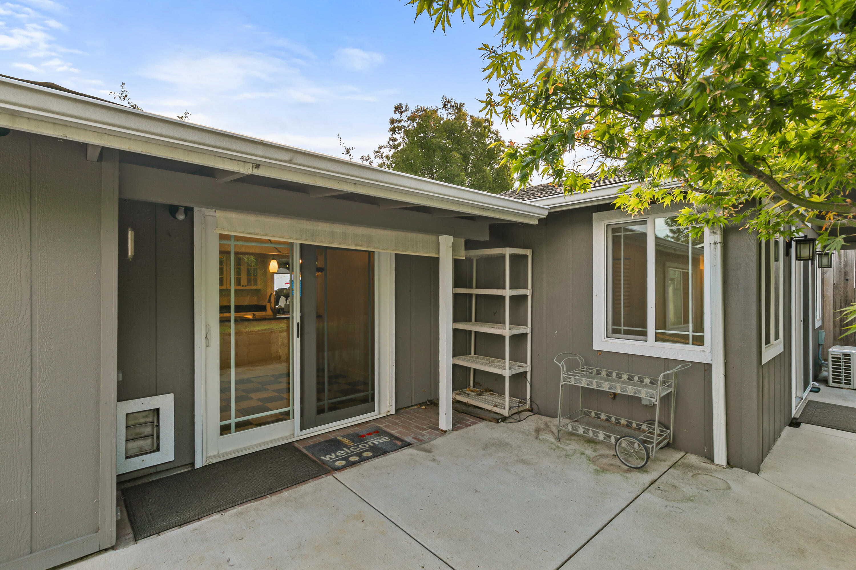 1417 Larkspur Avenue