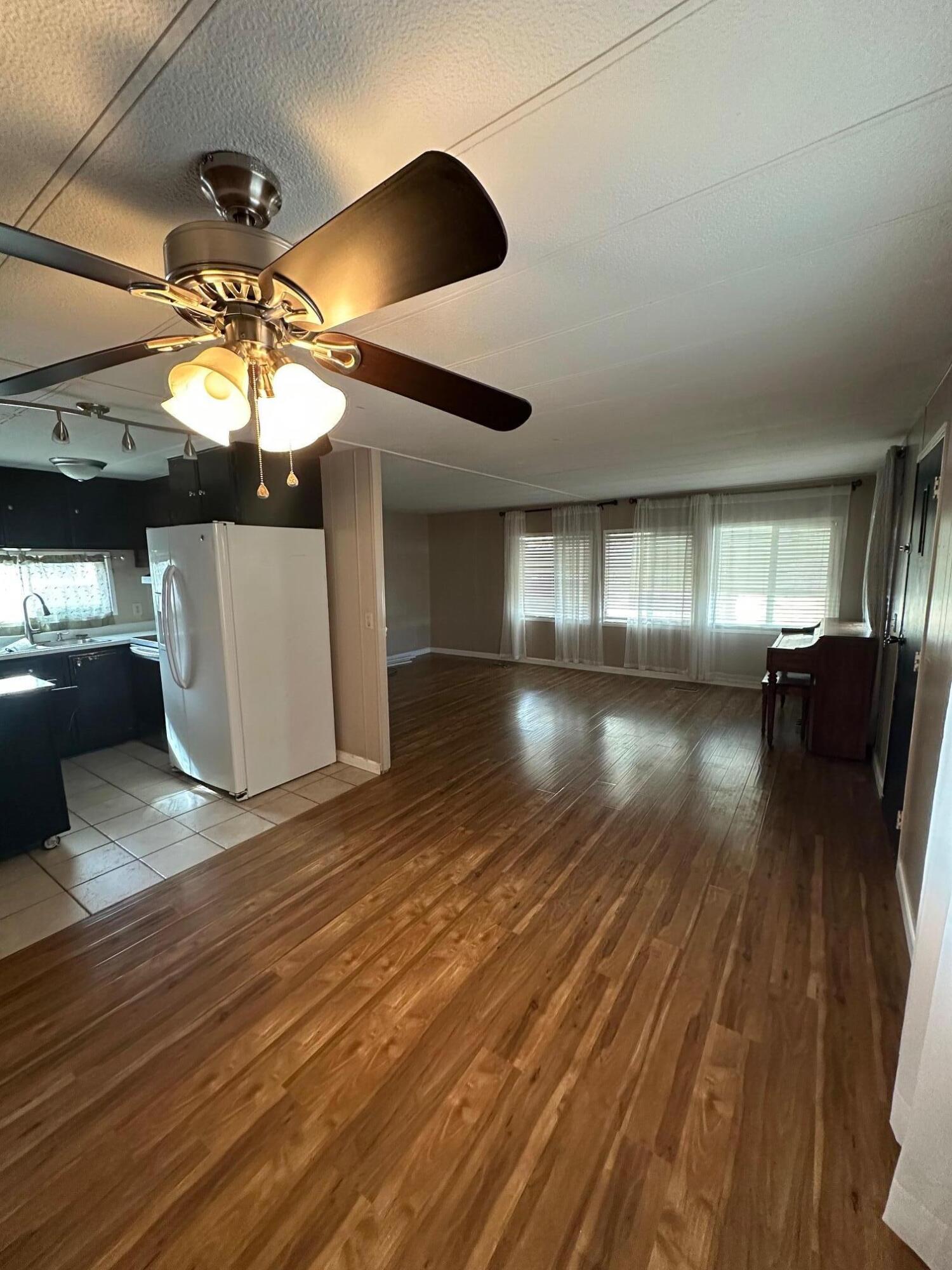 421 Stevens Road, 52