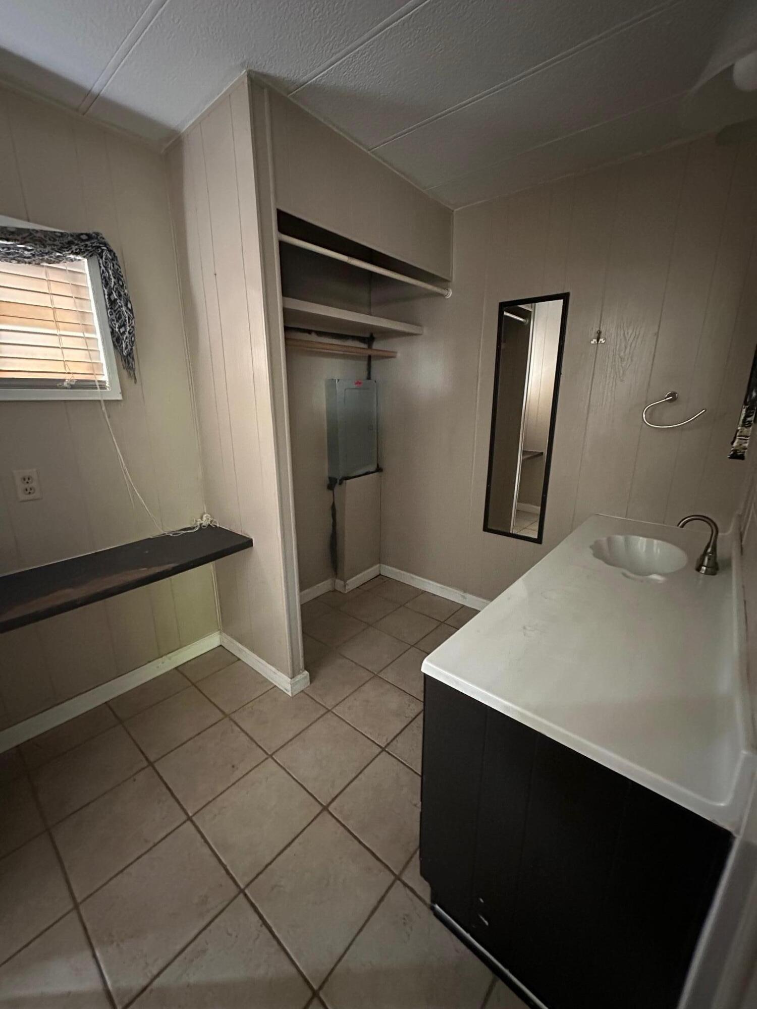 421 Stevens Road, 52