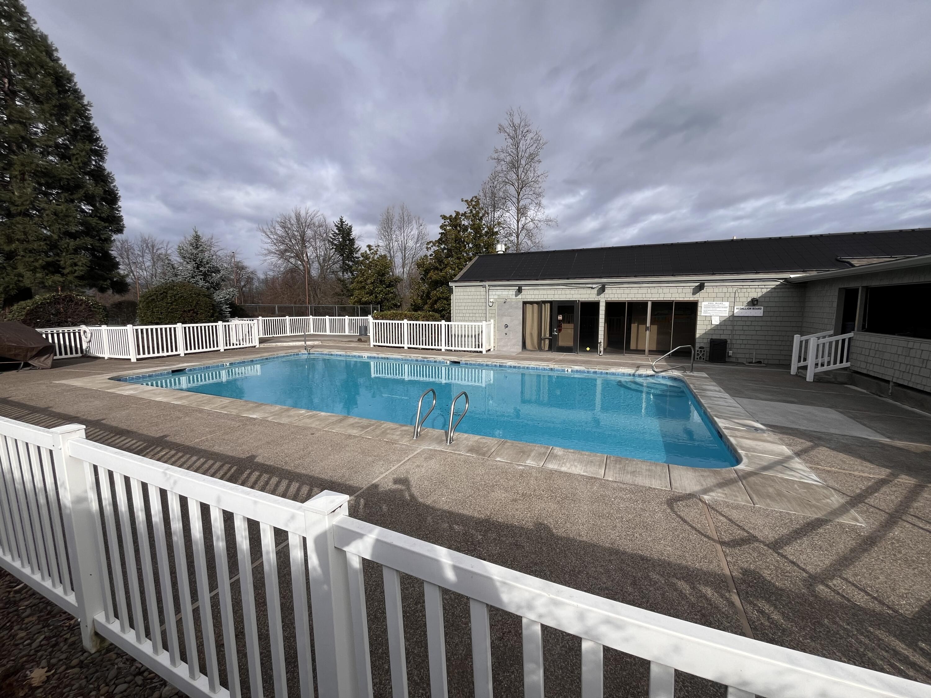 2489 Senate Way