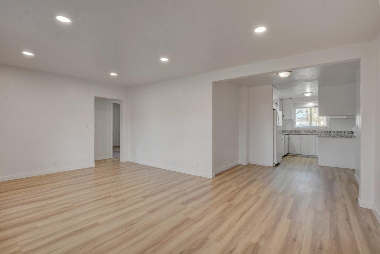 209 Chestnut Street