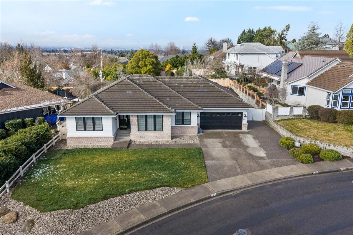 2921 Amblegreen Drive