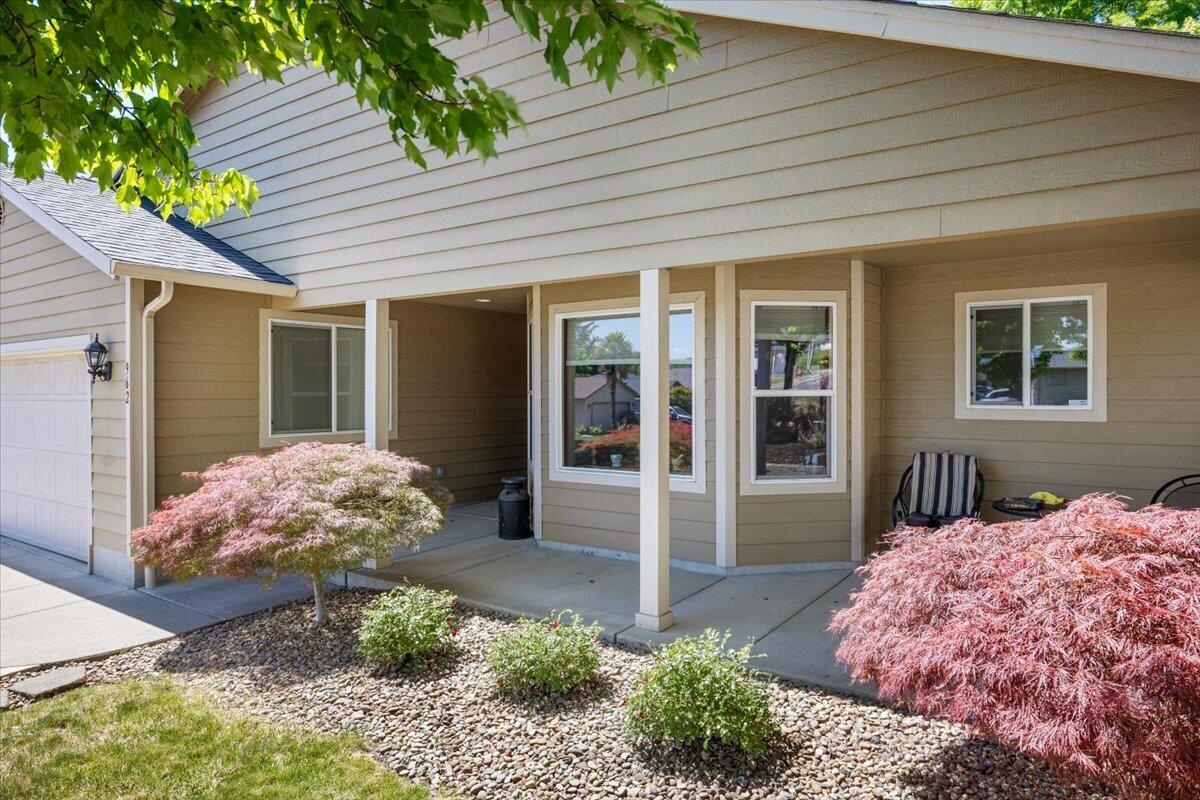 962 Ridgeview Drive