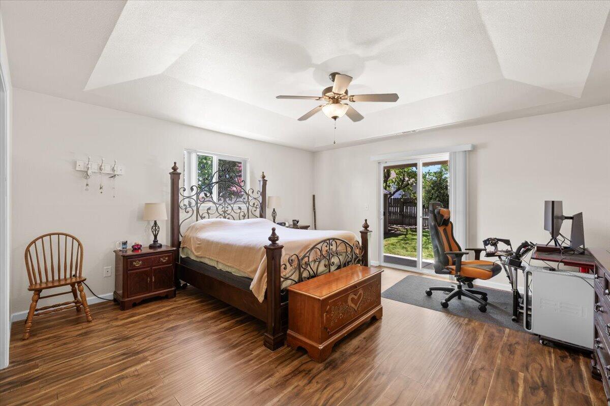 962 Ridgeview Drive