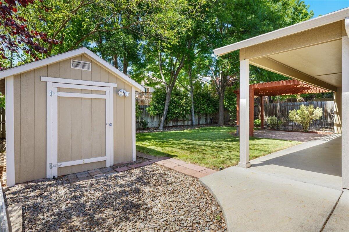 962 Ridgeview Drive