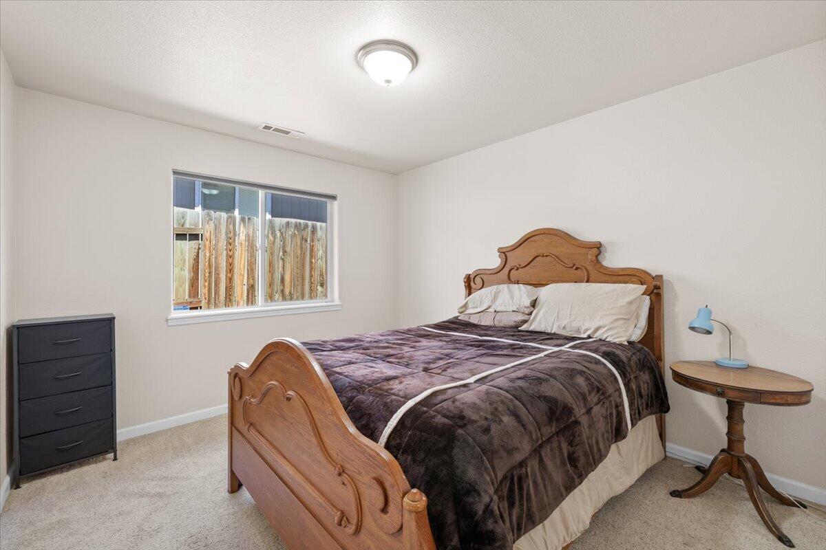 962 Ridgeview Drive