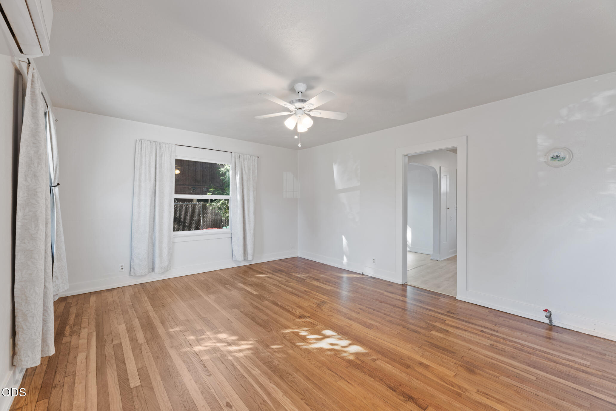 429 S Grape Street