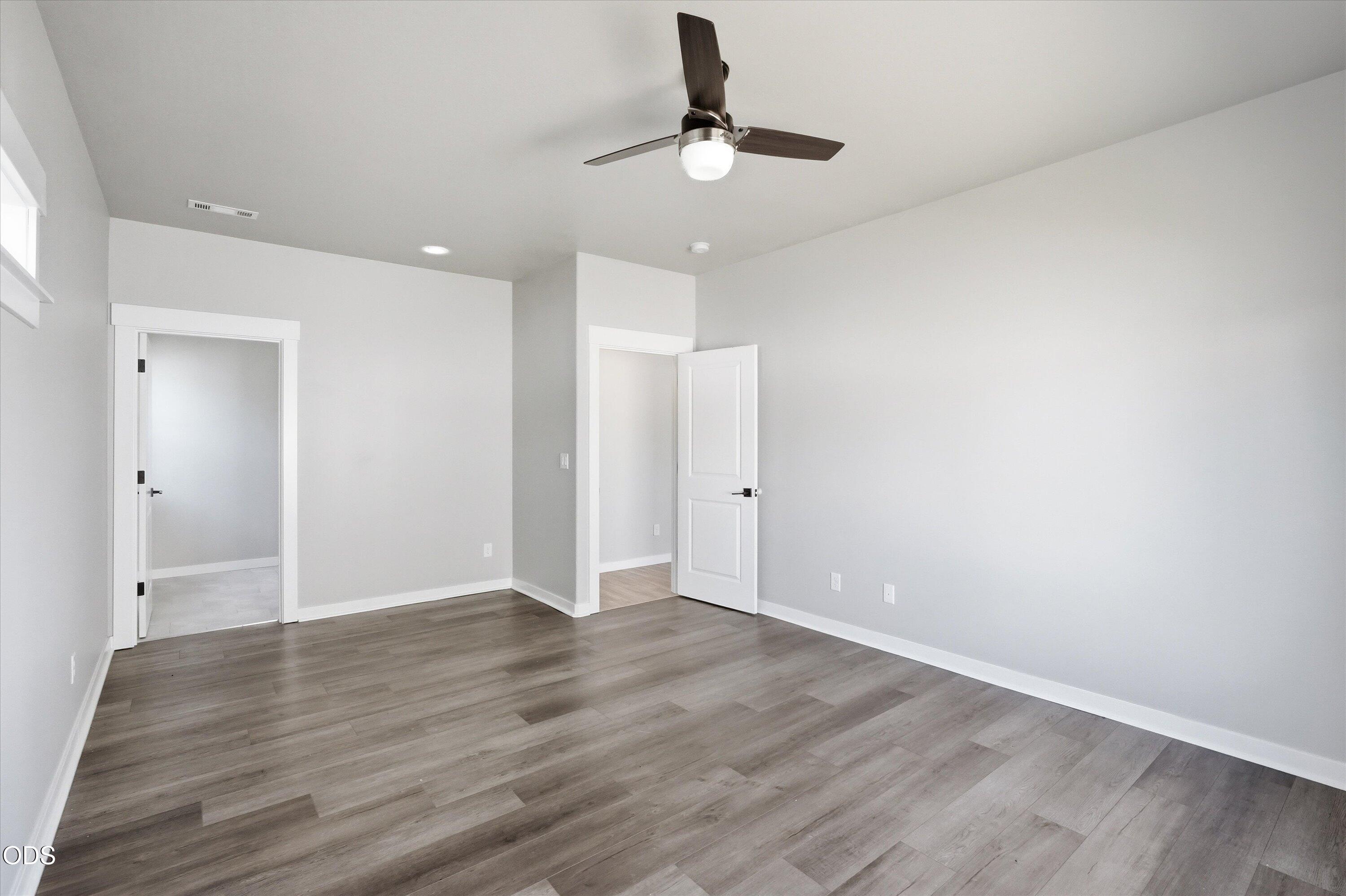 1731 Luxor Lane