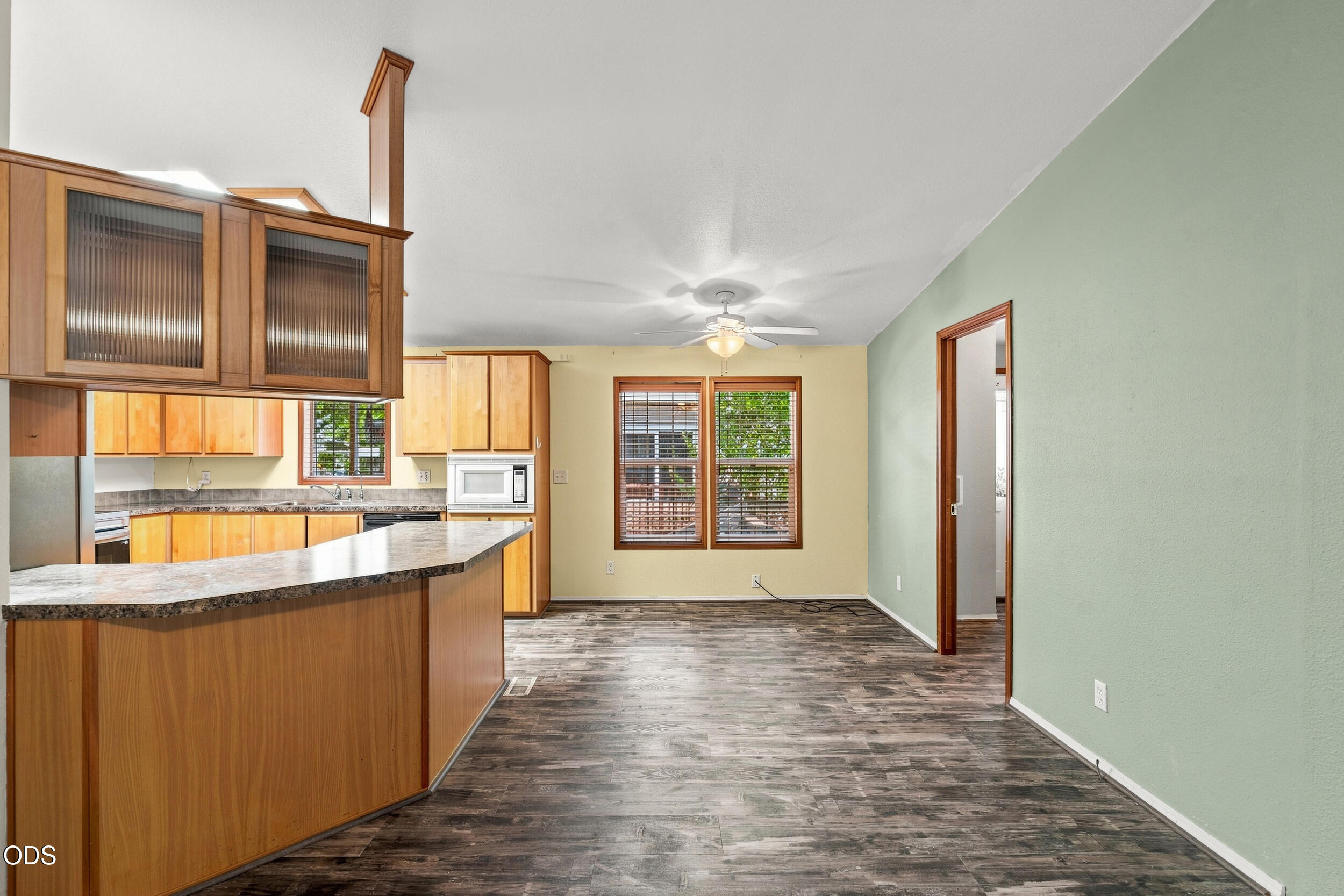537 Thompson Creek Road, 15