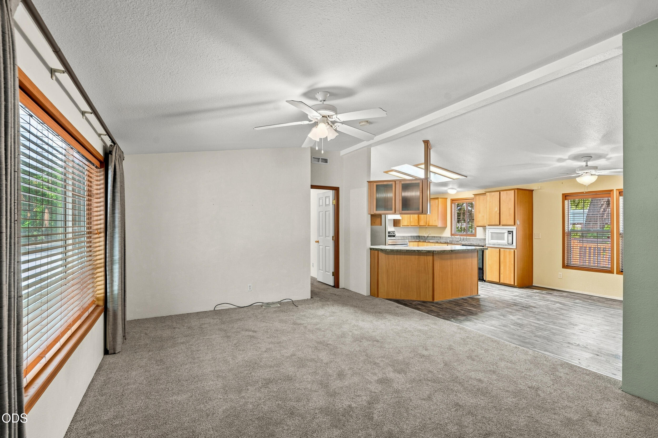 537 Thompson Creek Road, 15