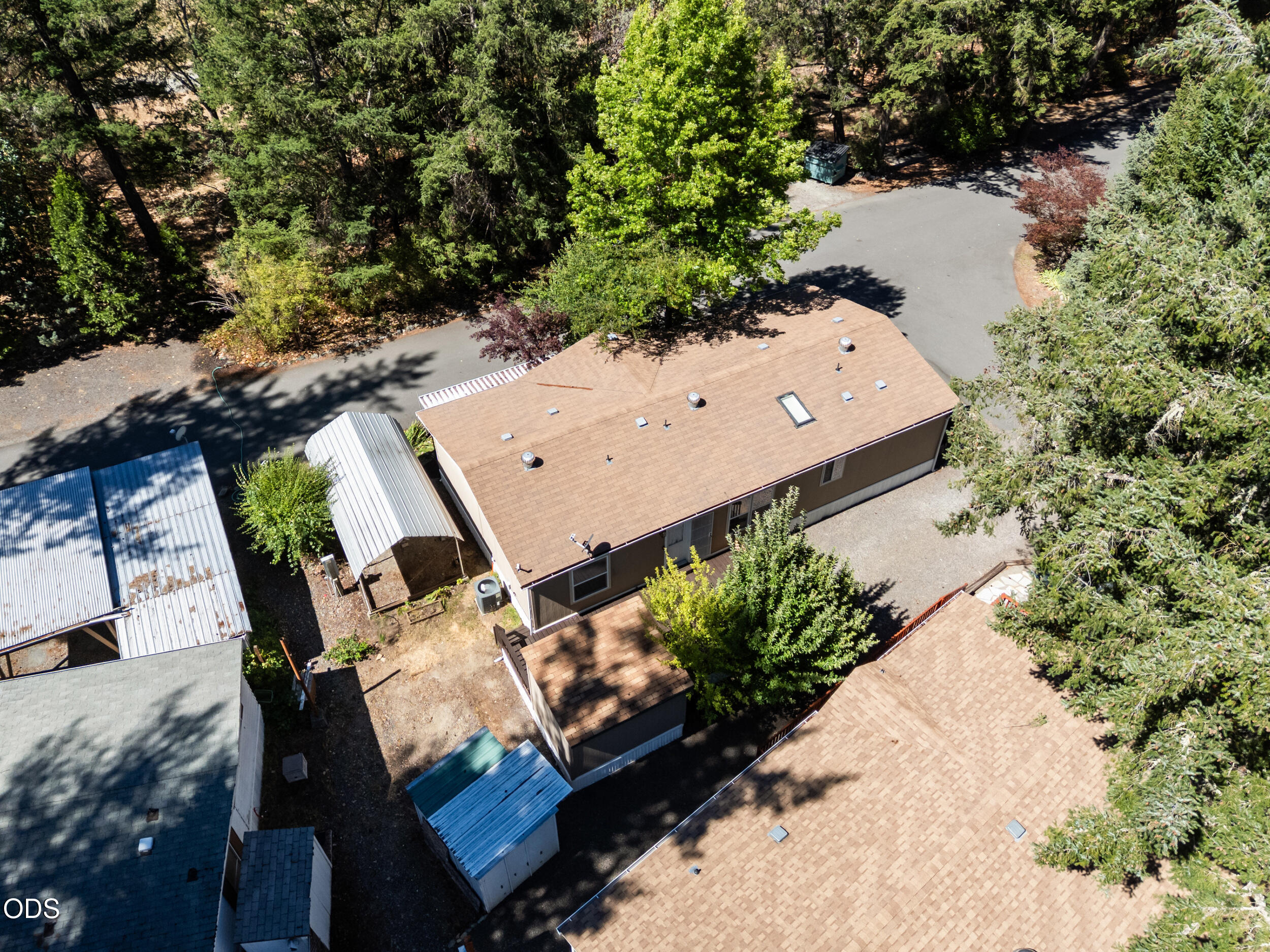 537 Thompson Creek Road, 15