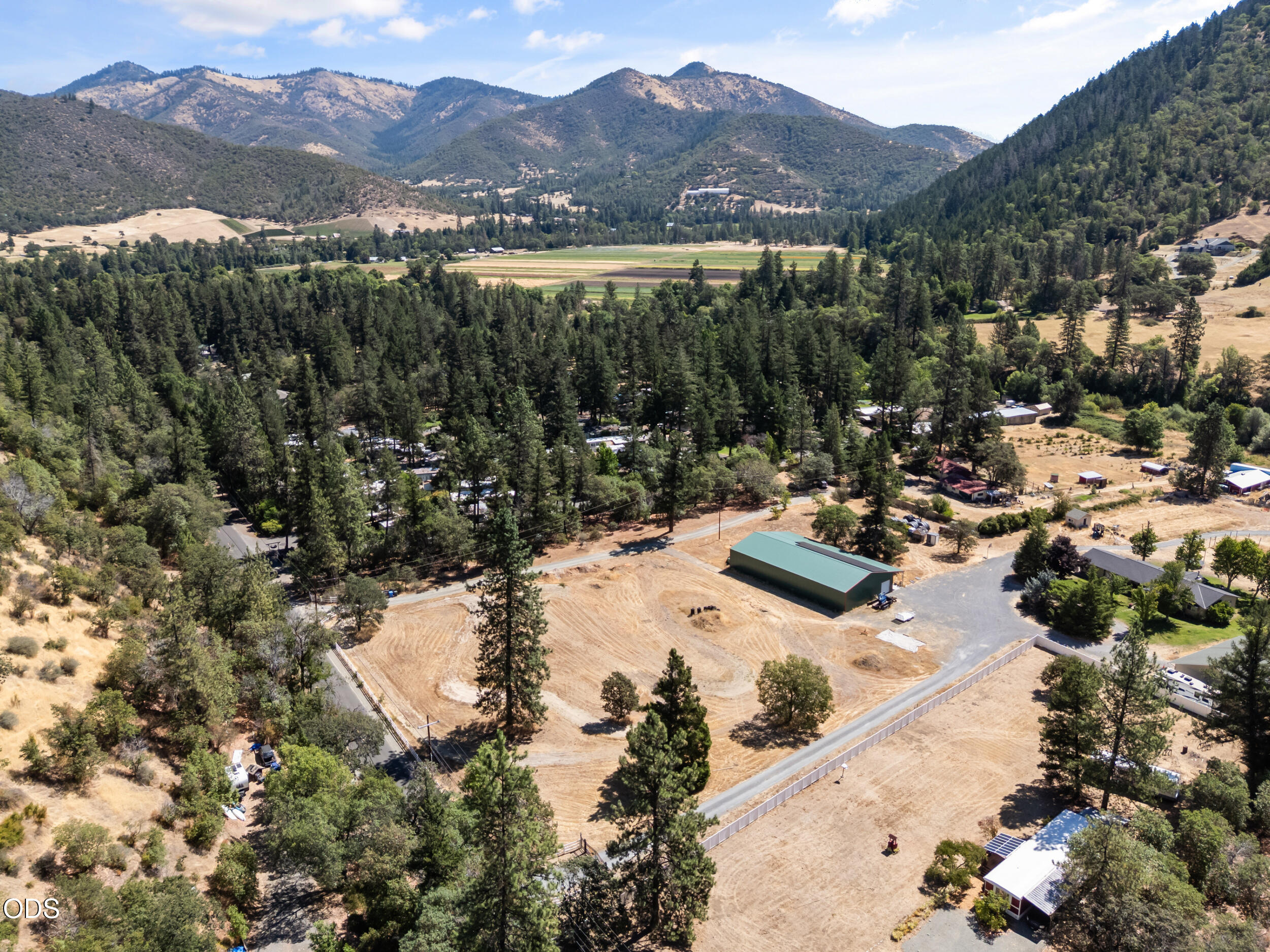 537 Thompson Creek Road, 15
