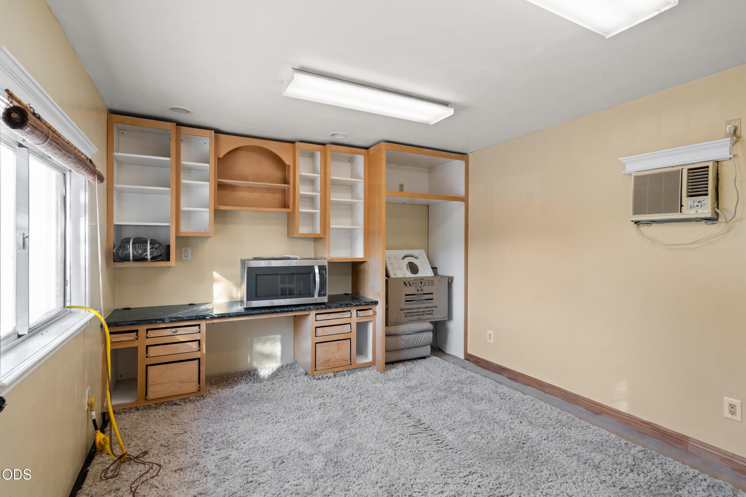 585 Craiglea Drive