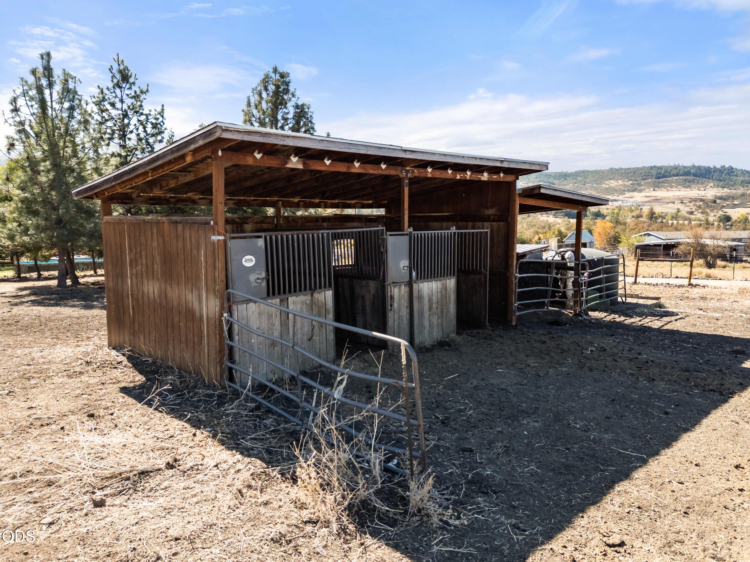 585 Craiglea Drive