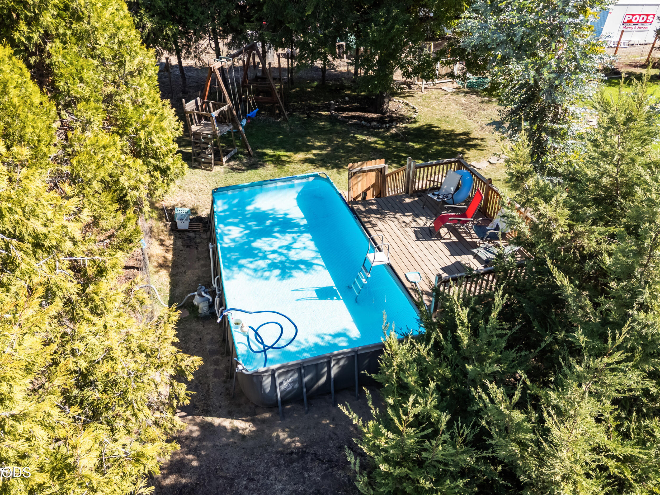 585 Craiglea Drive