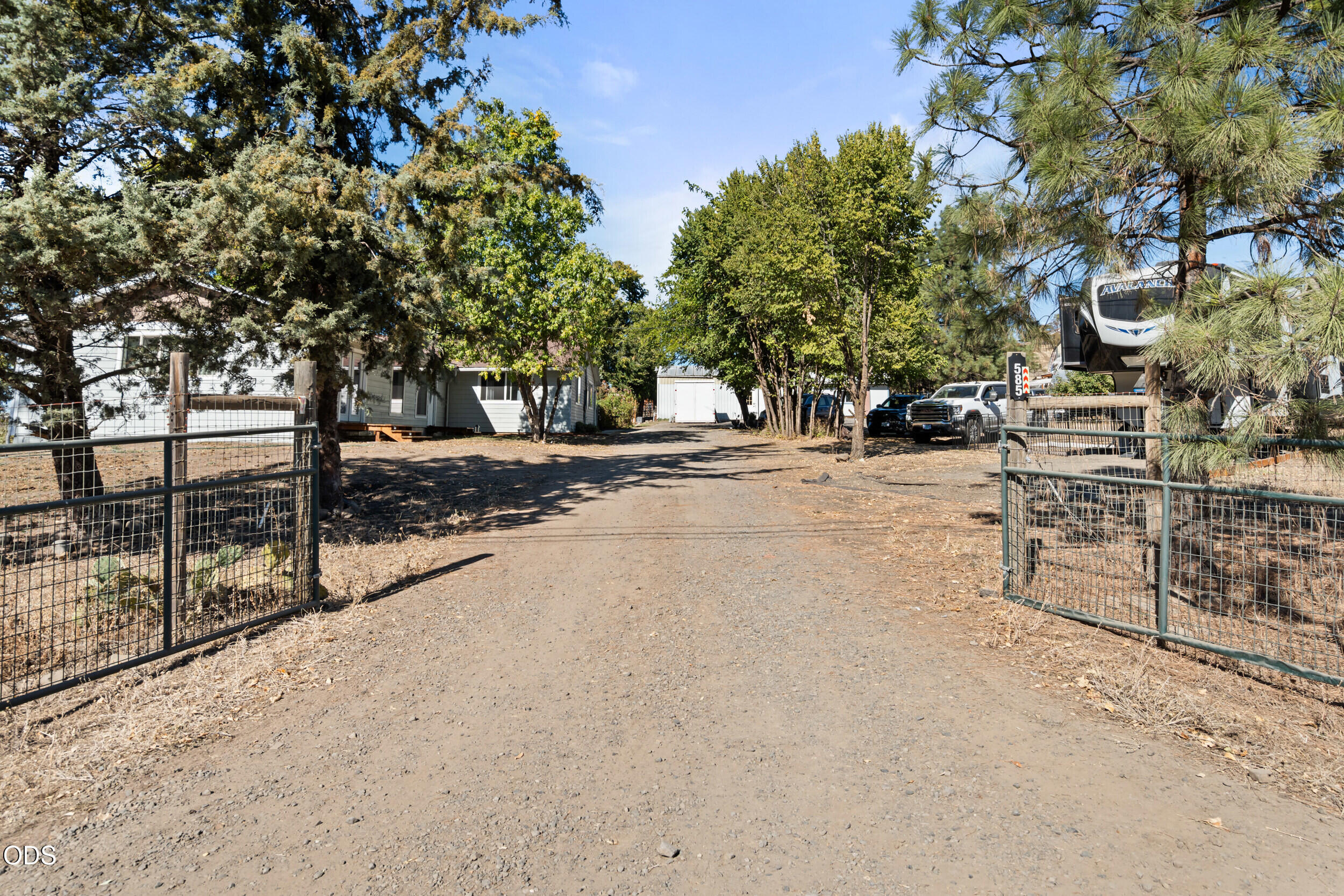 585 Craiglea Drive