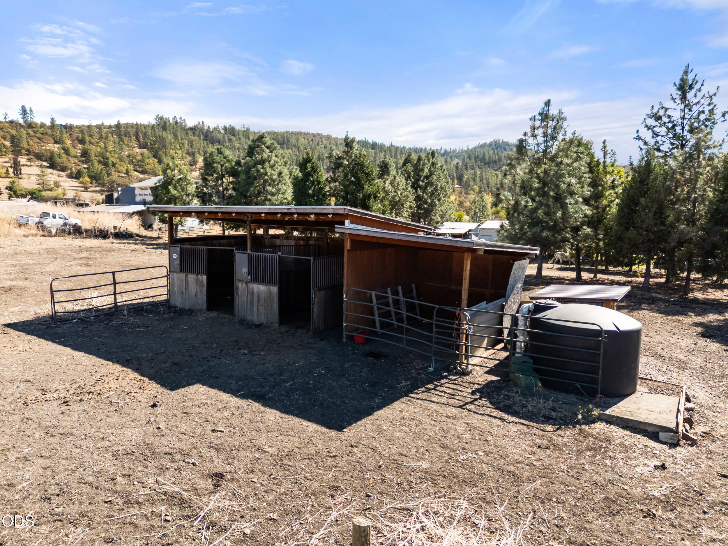 585 Craiglea Drive
