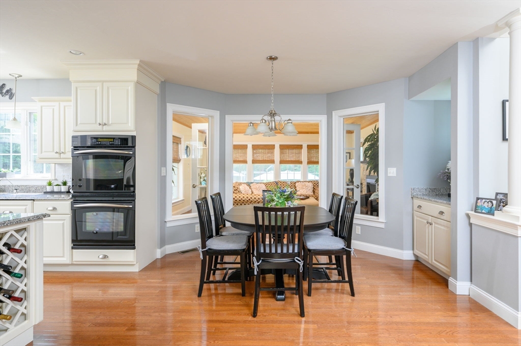 14 Riverpoint Dr