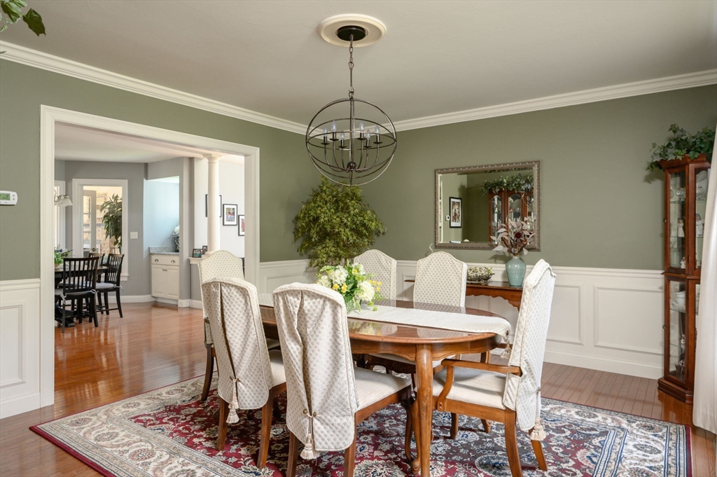 14 Riverpoint Dr