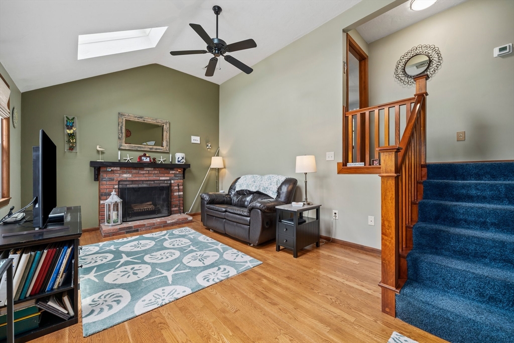 7 Signal Hill Road
