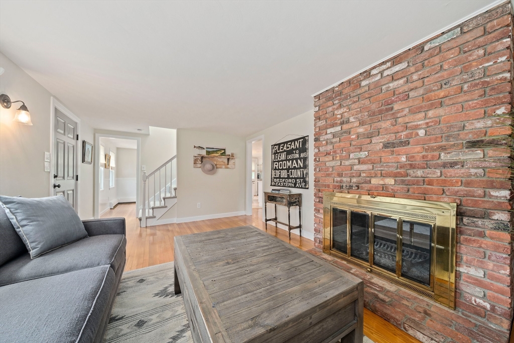 80 Genevieve Ln.