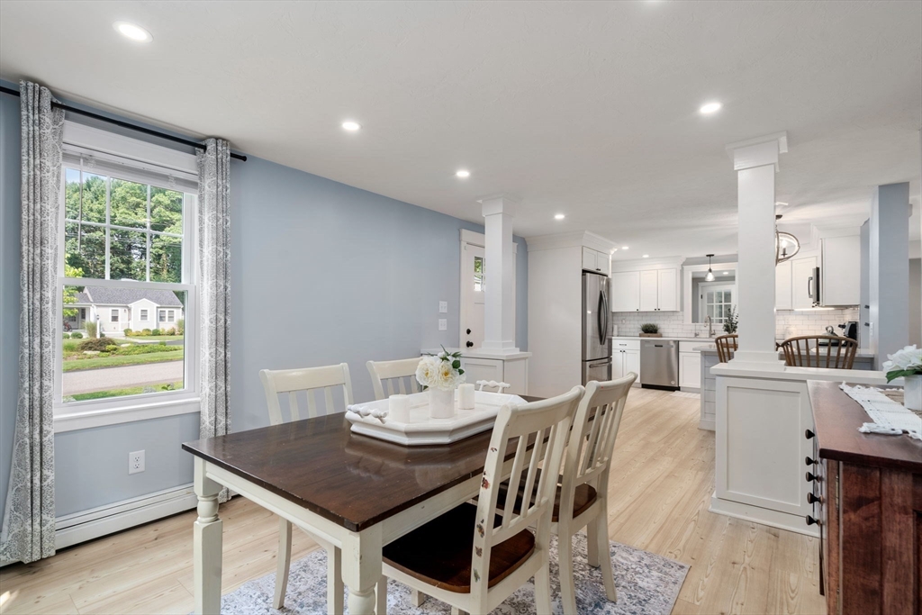 23 Grace Ln