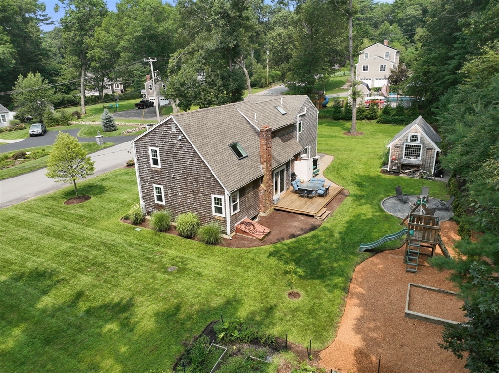 23 Grace Ln