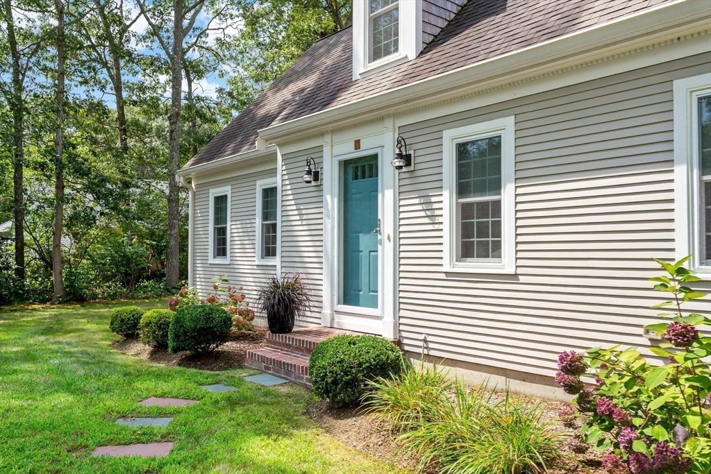 7 Abigails Way